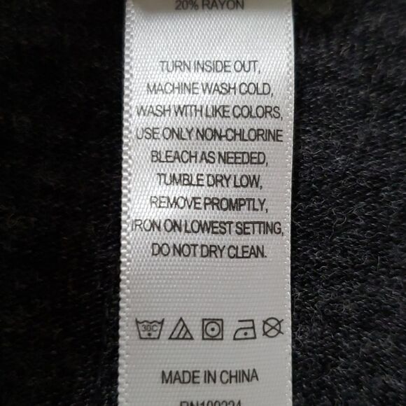 Decorated original small, gray with bling. 3/4 sleeves. Y2K - Picture 6 of 6